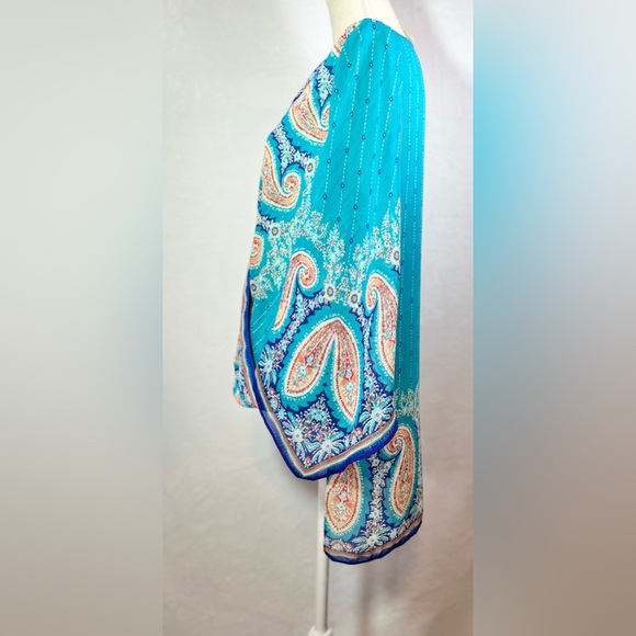 🔥3 for $15🔥Chico's size 1 Multicolor Paisley Blouse Women’s Size 8 Long Sleeve - Picture 5 of 9